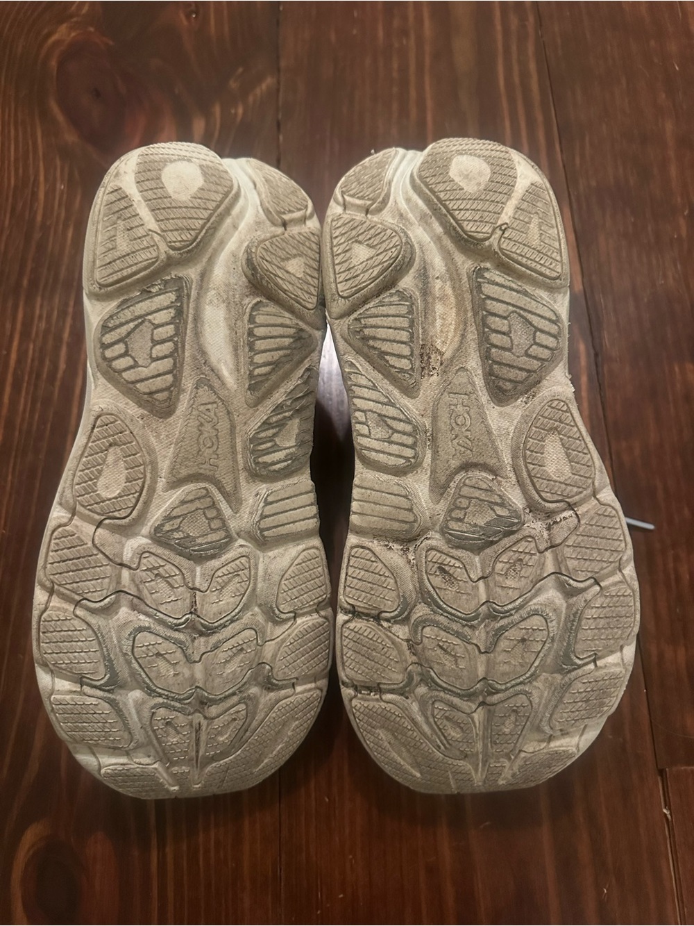 Women’s HOKA Clifton 10 8.5B - Picture 5 of 6